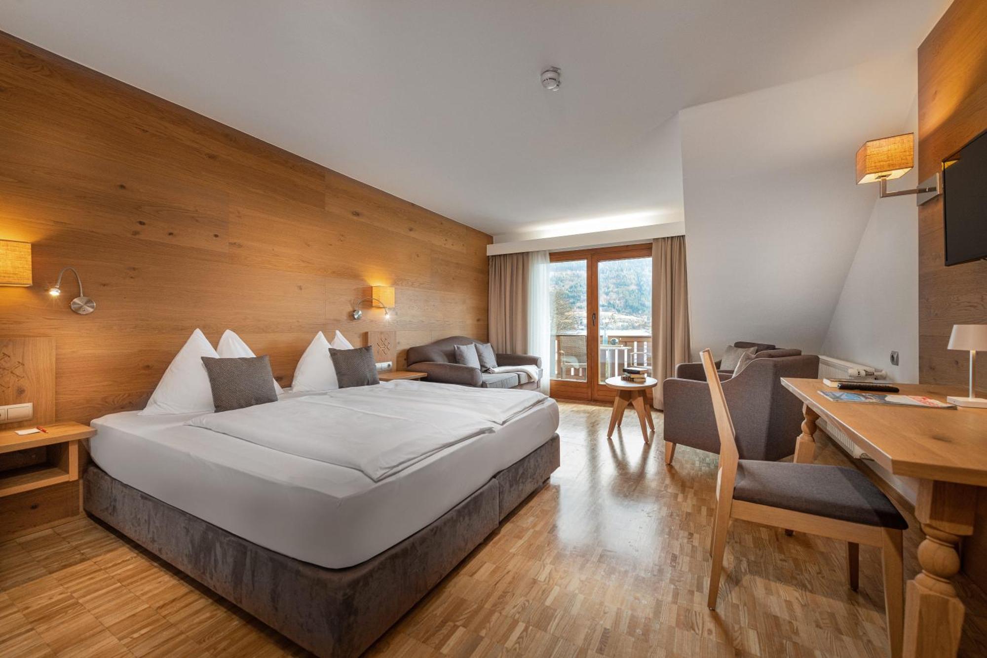 Seehotel Urban Bodensdorf Esterno foto