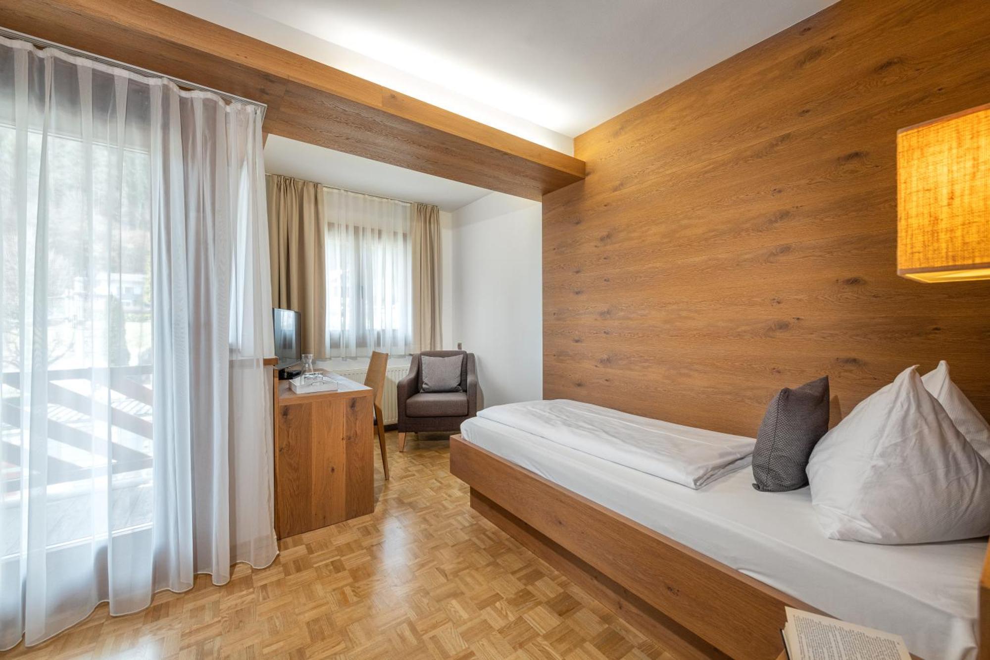 Seehotel Urban Bodensdorf Esterno foto